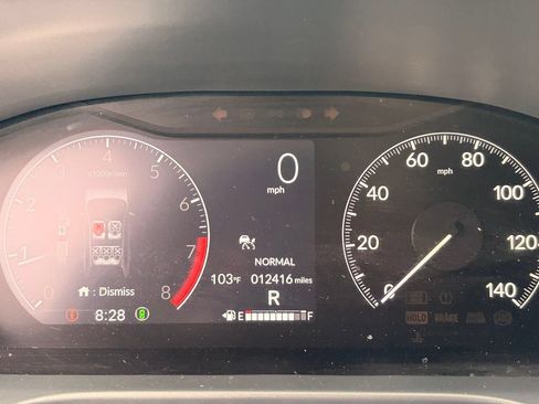 Used 2025 Honda HR-V LX image 32
