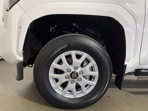 Certified 2024 Toyota Tacoma SR5 image 11