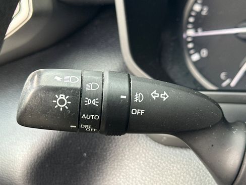 Used 2022 Toyota Tundra SR5 image 36