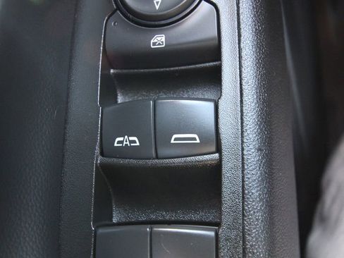 Used 2024 Chevrolet Equinox LT image 21