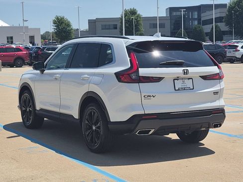 Certified 2024 Honda CR-V Sport Touring image 9
