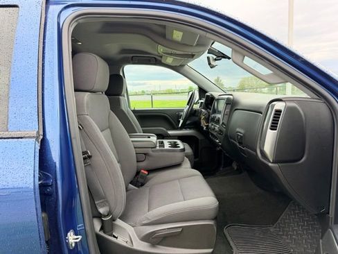 Used 2018 Chevrolet Silverado 1500 LT w/ All Star Edition AWD/4WD image 11
