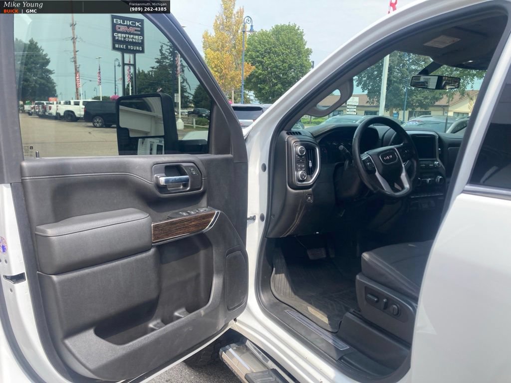 Used 2022 GMC Sierra 2500 SLE w/ SLE Value Package; AWD/4WD image 16