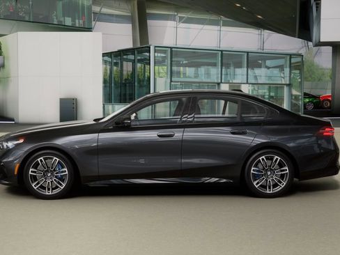 New 2026 BMW 530i image 4