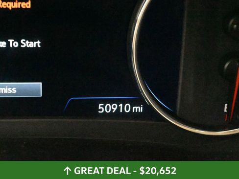 Used 2024 Chevrolet Malibu LT image 39