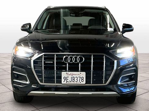 Used 2023 Audi Q5 2.0T Premium w/ Convenience Package image 3