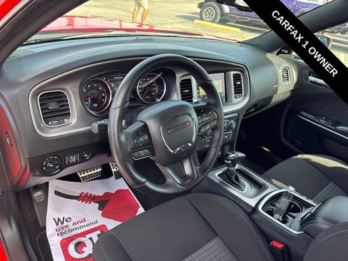 Used 2022 Dodge Charger Scat Pack w/ Navigation & Travel Group RWD image 15