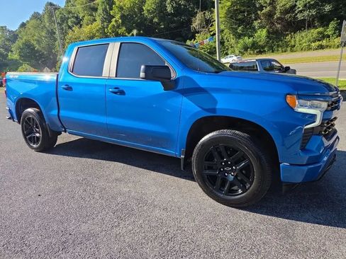Used 2022 Chevrolet Silverado 1500 RST AWD/4WD image 4