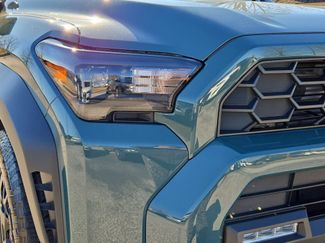 Used 2025 Toyota 4Runner TRD Off-Road Premium video 3