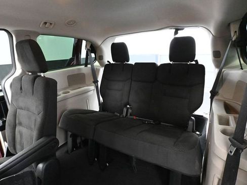Used 2020 Dodge Grand Caravan SE w/ UConnect Hands-Free Group FWD image 34