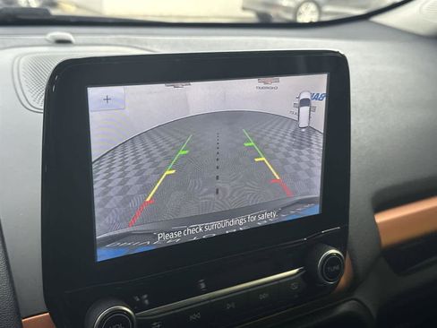 Used 2022 Ford EcoSport SE w/ SE Convenience Package image 18