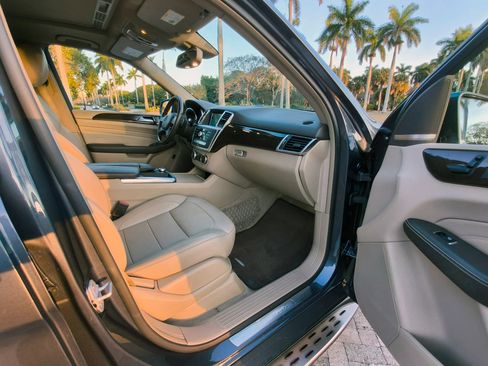 Used 2015 Mercedes-Benz ML 350 2WD image 38