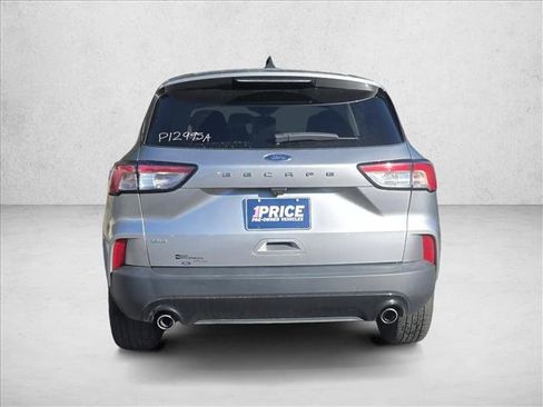 Used 2021 Ford Escape SE w/ SE Sport Appearance Package image 6