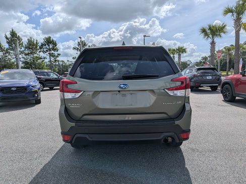 Used 2021 Subaru Forester Premium w/ Popular Package #1 AWD/4WD image 5