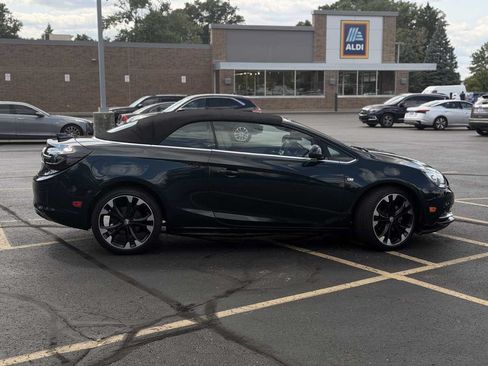 Used 2018 Buick Cascada Sport Touring FWD image 5