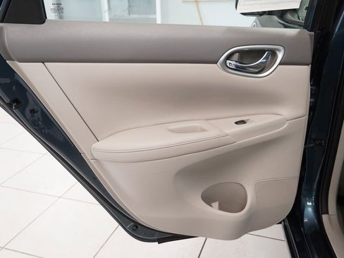 Used 2014 Nissan Sentra SL w/ Premium Package FWD image 25