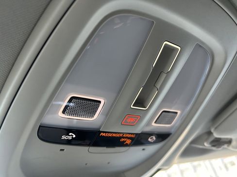 Certified 2025 Volvo XC90 B5 Plus image 31