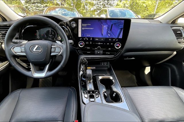 Used 2025 Lexus NX 450h+ AWD w/ Accessory Package (2T) image 7
