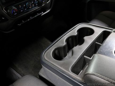 Used 2018 Chevrolet Silverado 1500 LT w/ All Star Edition AWD/4WD image 21