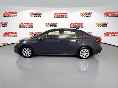 Certified 2025 Toyota Corolla LE FWD image 12