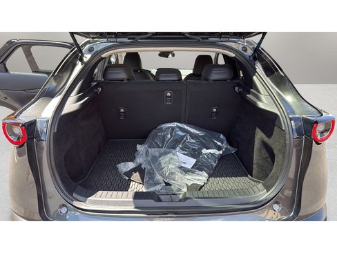 Certified 2024 MAZDA CX-30 AWD 2.5 S w/ Select Sport Pkg image 16