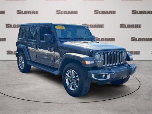 Used 2022 Jeep Wrangler Unlimited Sahara w/ Cold Weather Group image 7