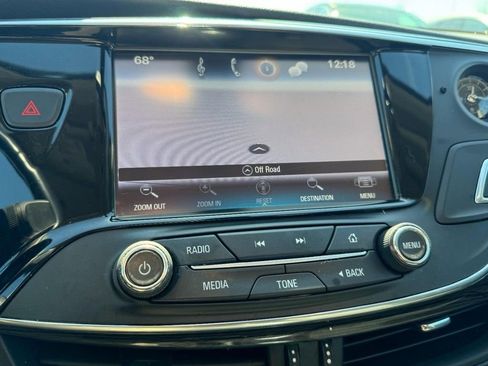 Used 2017 Buick Envision Essence image 22