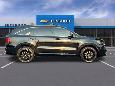 Used 2021 Kia Sorento EX w/ Panoramic Sunroof Package AWD/4WD image 3