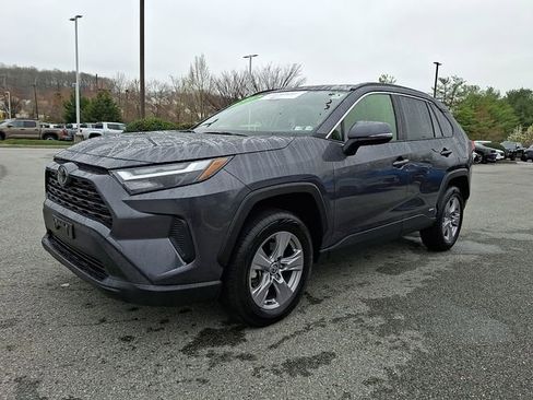 Certified 2025 Toyota RAV4 XLE image 3