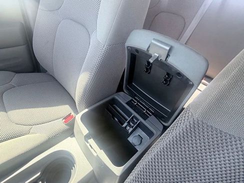 Used 2019 Nissan Frontier SV w/ Value Truck Package AWD/4WD image 19