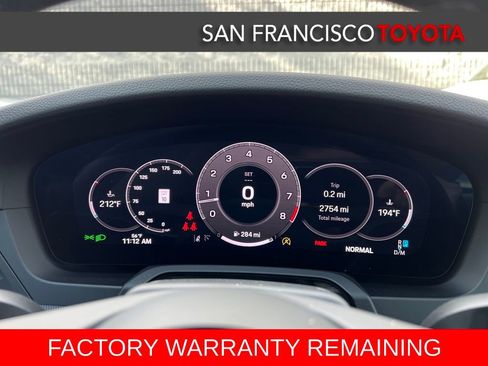 Used 2025 Porsche 911 Carrera image 33