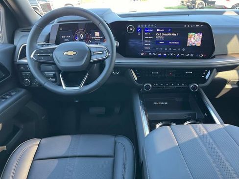 New 2026 Chevrolet Suburban High Country w/ Sun And Tow Package AWD/4WD image 16