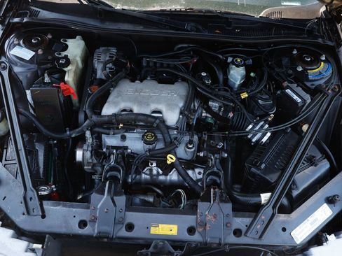 Used 2001 Buick Century Custom w/ Premium Pkg image 33