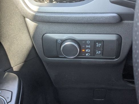 Used 2025 Ford Escape ST-Line FWD image 16