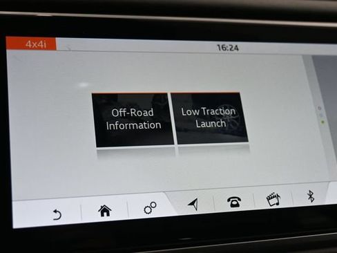 Used 2019 Land Rover Range Rover Sport Supercharged AWD/4WD image 30
