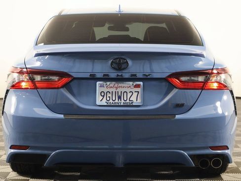 Used 2023 Toyota Camry SE FWD image 5