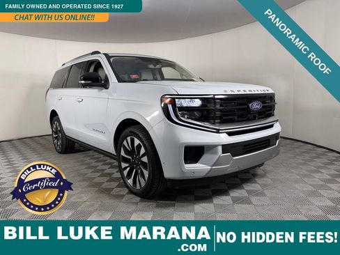 Used 2025 Ford Expedition Platinum w/ Driver's Package AWD/4WD image 1