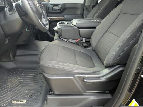 Used 2020 Chevrolet Silverado 1500 LT w/ Trailering Package image 15