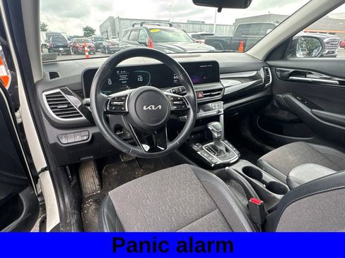 Used 2026 Kia Seltos S AWD/4WD image 11