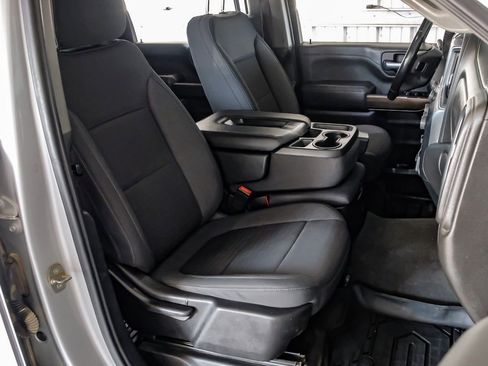 Used 2022 Chevrolet Silverado 3500 LT w/ Convenience Package image 32