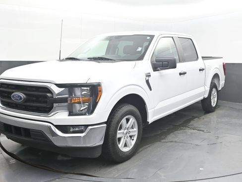 Used 2023 Ford F150 XLT RWD image 4