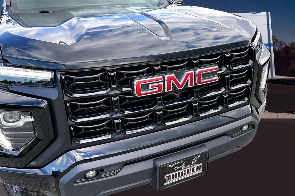 Used 2025 GMC Canyon Elevation w/ Convenience Package AWD/4WD image 38