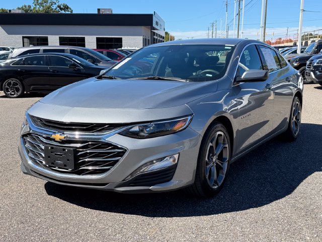 Used 2024 Chevrolet Malibu LT FWD image 9