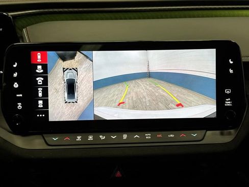 Used 2024 Dodge Charger R/T Scat Pack w/ Plus Group image 11