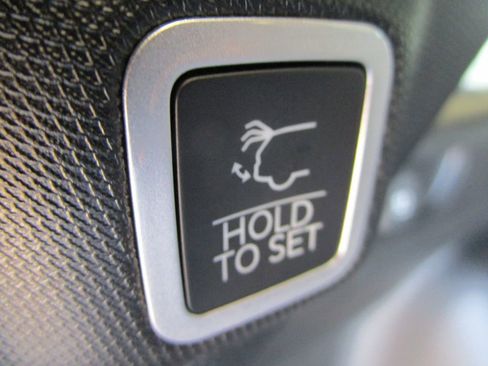 New 2026 Jeep Grand Cherokee Laredo X image 14