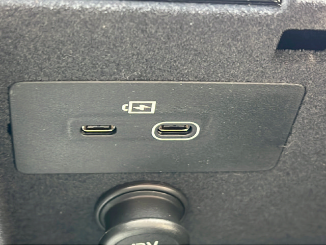 New 2027 Volvo XC90 B5 Plus AWD/4WD image 18