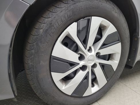 Used 2019 Nissan Altima 2.5 S FWD image 31