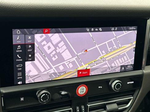 New 2026 Porsche Macan image 22