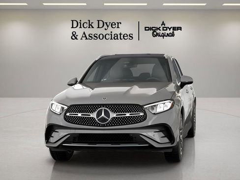 Used 2026 Mercedes-Benz GLC 300 image 37