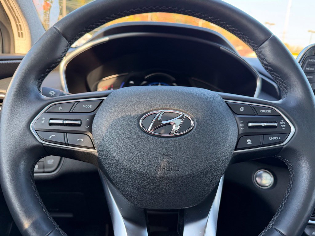 Used 2020 Hyundai Santa Fe Limited AWD/4WD image 20